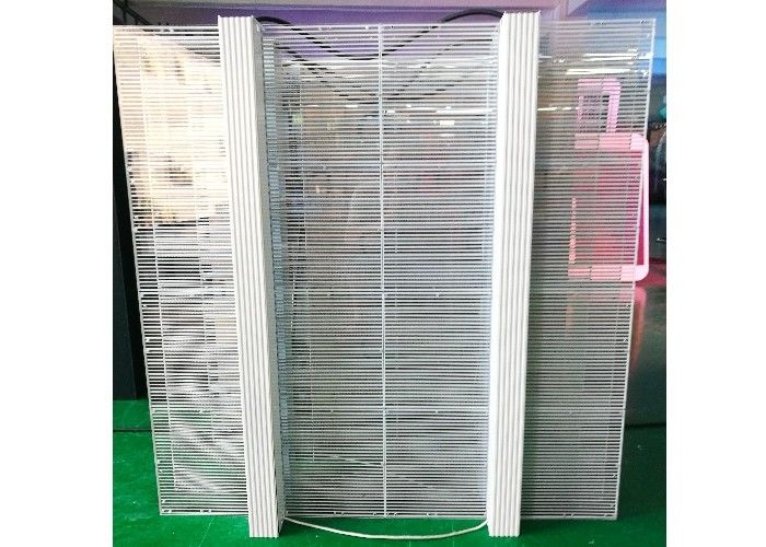 Fertigen transparente Glas P10.4 LED-Anzeige, transparente LED-Wand für Auto-Geschäft besonders an